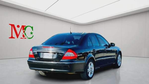 MERCEDES BENZ E350 - 2007 - CLEAN CAR FRESH JAPAN IMPORT