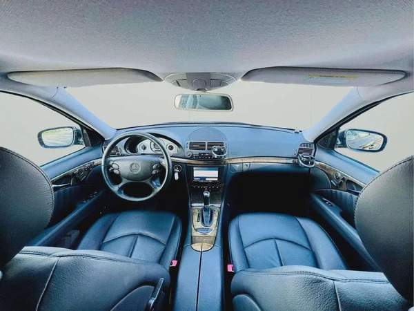 MERCEDES BENZ E350 - 2007 - CLEAN CAR FRESH JAPAN IMPORT