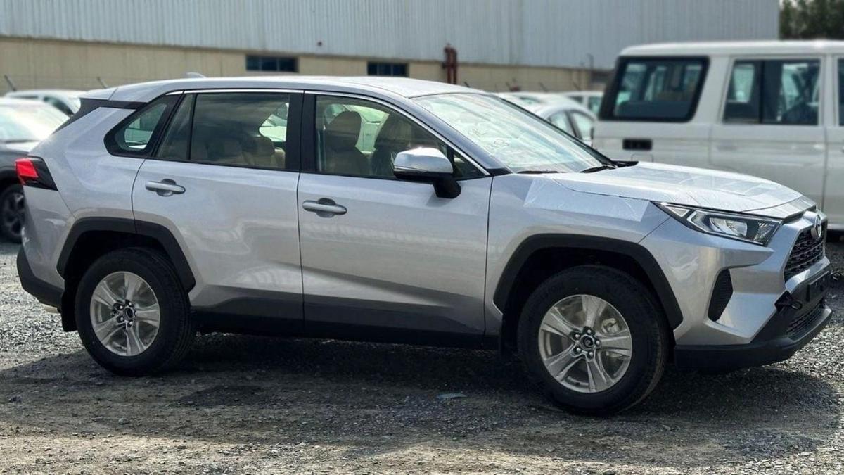 Toyota RAV4 RAV4 2.0L 2WD AT LE-2-2