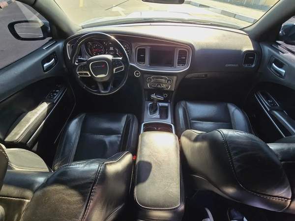 دودج تشارجر 2021 مواصفات امريكية SXT بحالة جيدة