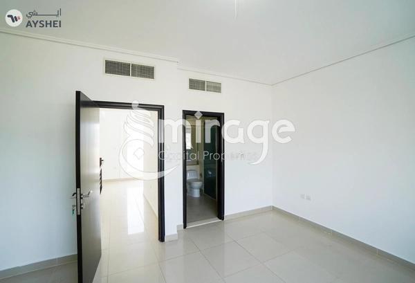 Townhouse for rent in Arabian Style, Al Reef Villas