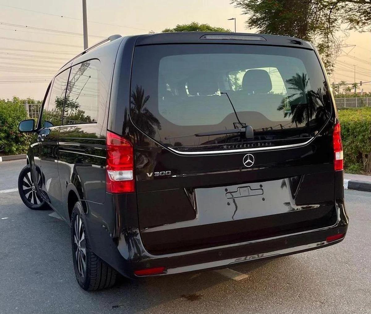 Mercedes-Benz V 300 5 years Warranty 2025 GCC -8-8