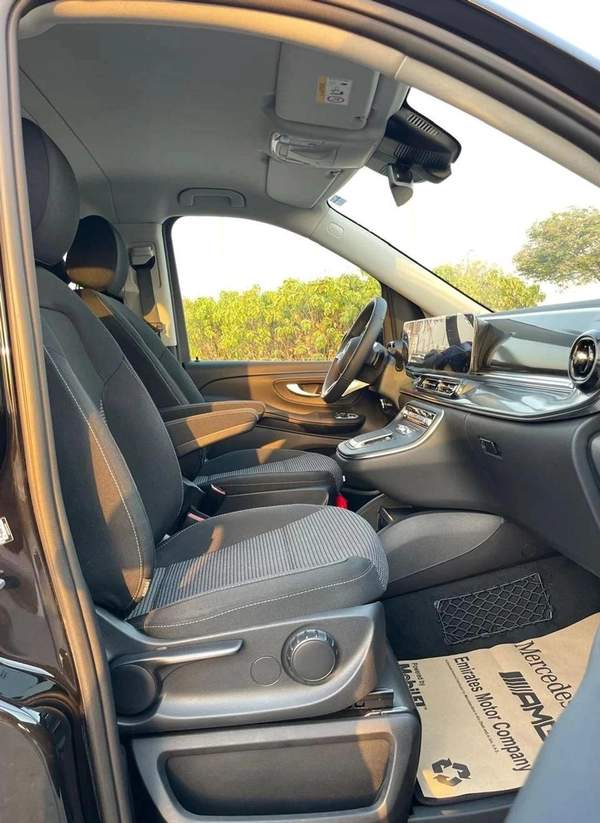 Mercedes-Benz V 300 5 years Warranty 2025 GCC