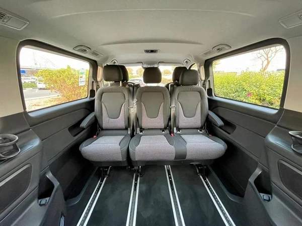 Mercedes-Benz V 300 5 years Warranty 2025 GCC