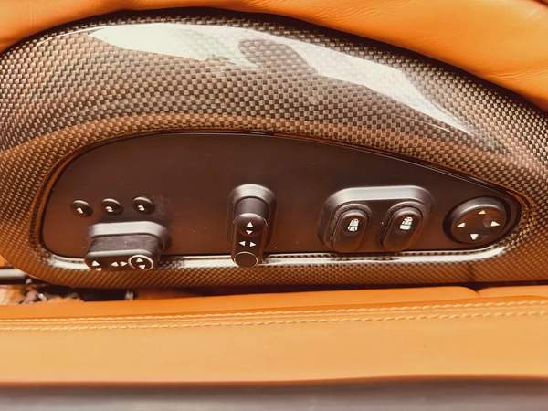 Ferrari 599 GTB F1 2008 full carbon fylly loded