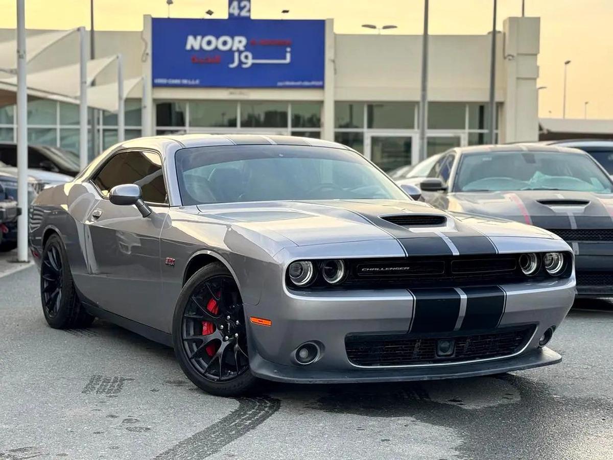 2016 Dodge Challenger SRT - GCC Specs-10-10