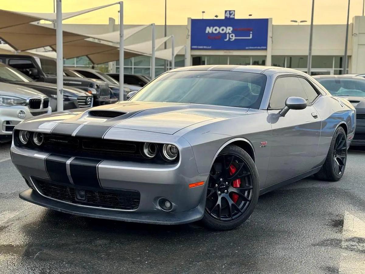 2016 Dodge Challenger SRT - GCC Specs-1-1