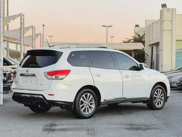 Nissan Pathfinder Platinum