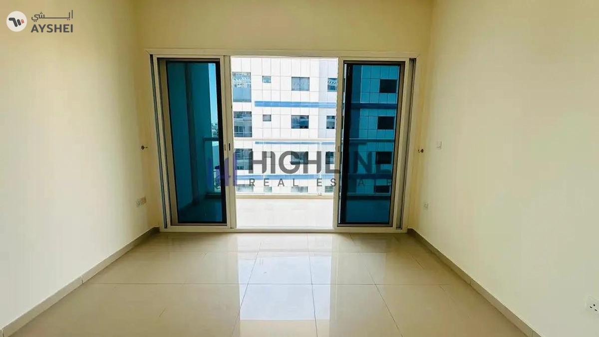 Closed Kitchen | Family Building | Elegant 1 BR-1-landscape