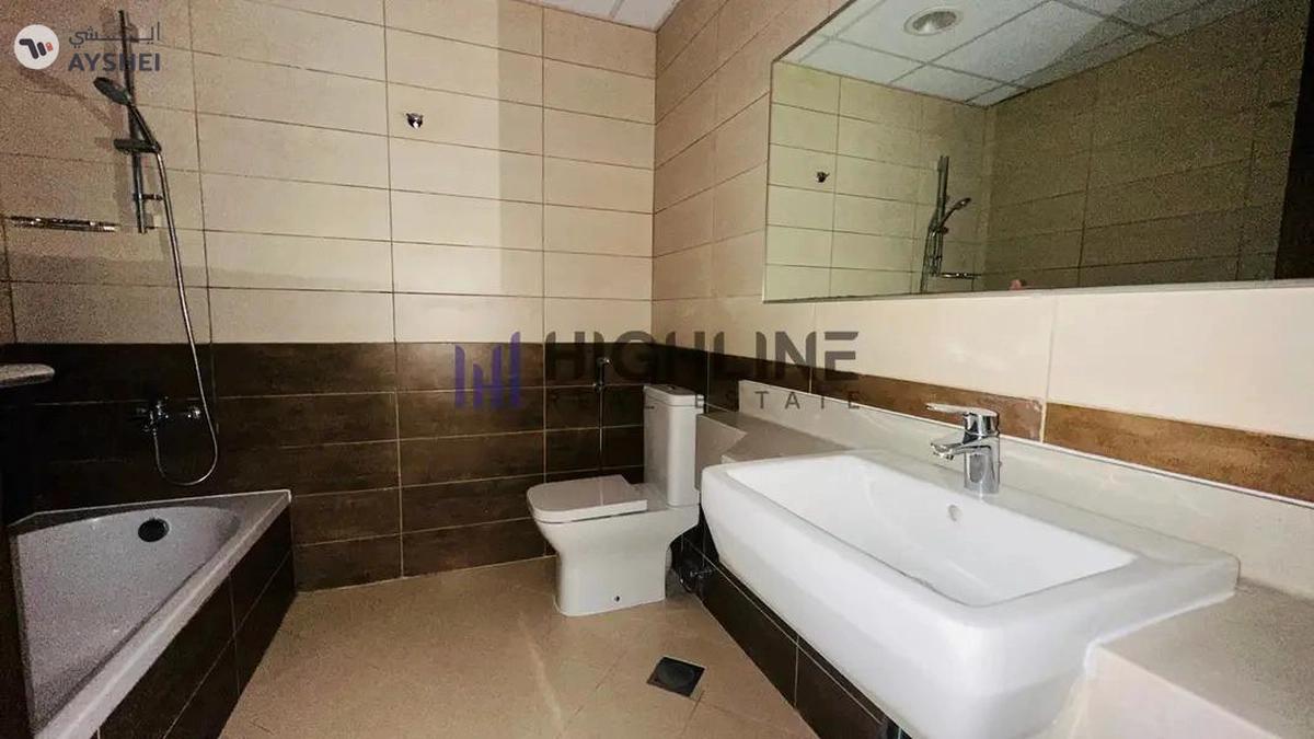 Closed Kitchen | Family Building | Elegant 1 BR-7-7