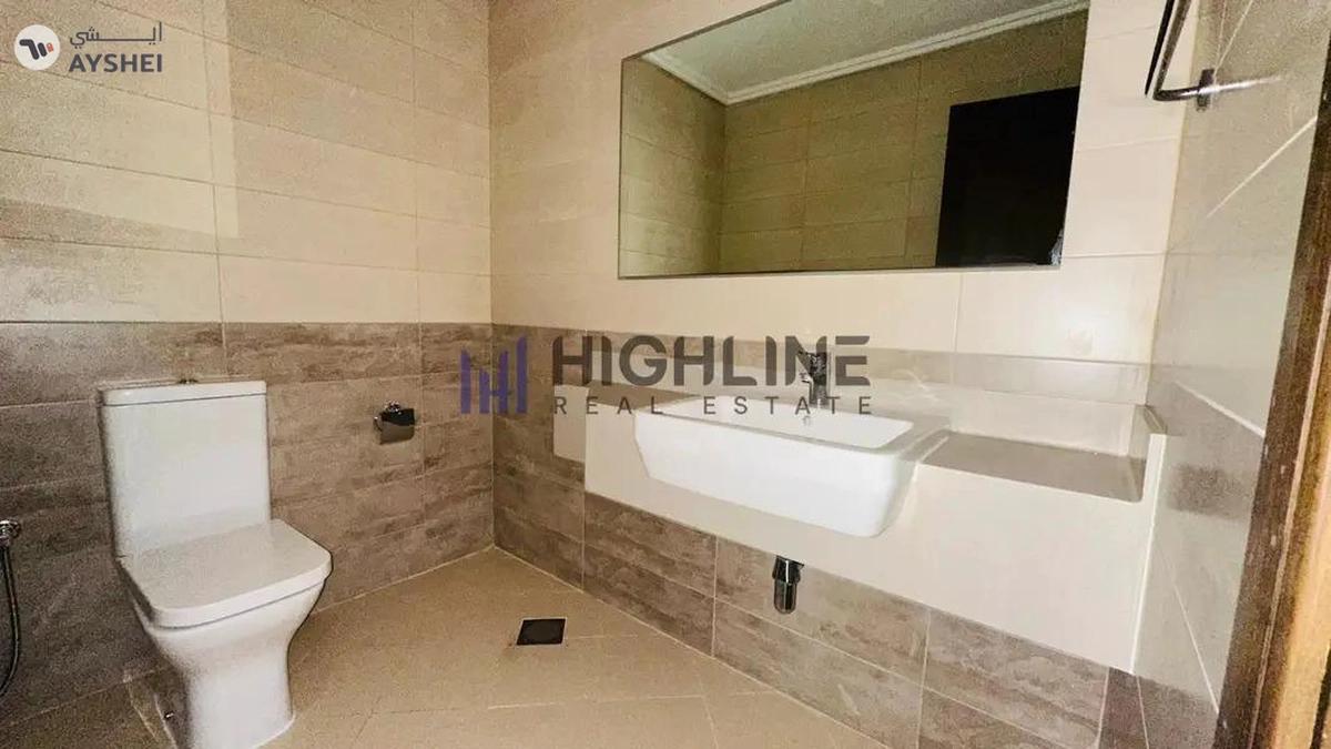 Closed Kitchen | Family Building | Elegant 1 BR-8-8