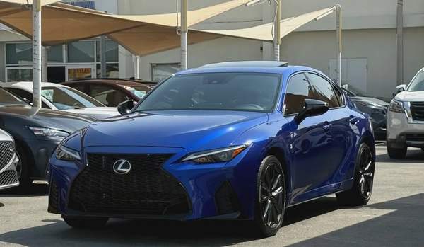 LEXUS - IS350 - F SPORT - 2025 - V6 - 3,5L - AMERICAN SPECS VERY GOOD CONDITION