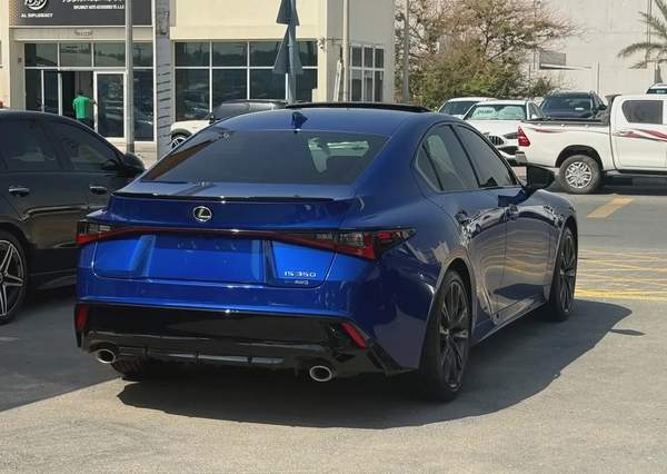 LEXUS - IS350 - F SPORT - 2025 - V6 - 3,5L - AMERICAN SPECS VERY GOOD CONDITION