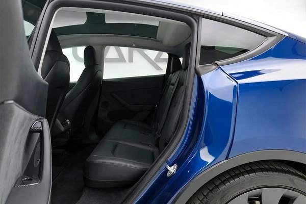 AED 2,564 / Monthly l 0% Downpayment l Tesla Model Y 2024 Perfomance