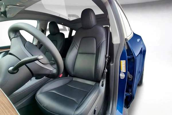 AED 2,564 / Monthly l 0% Downpayment l Tesla Model Y 2024 Perfomance