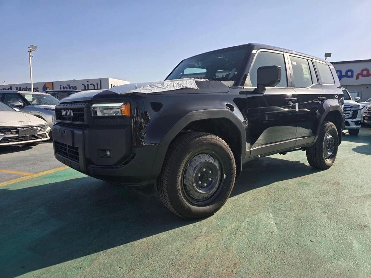 Toyota Prado Toyota Prado 2.4 – Basic Options – 2026 – GCC Spec-0-0