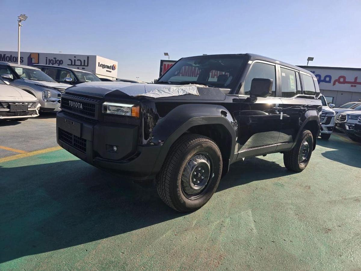 Toyota Prado Toyota Prado 2.4 – Basic Options – 2026 – GCC Spec-7-7