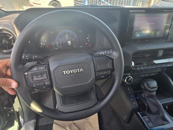 Toyota Prado Toyota Prado 2.4 – Basic Options – 2026 – GCC Spec