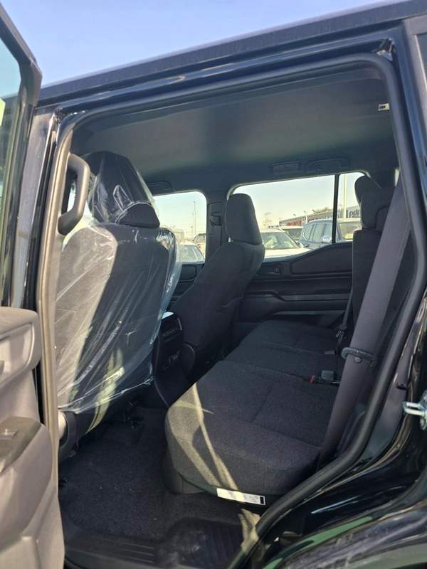 Toyota Prado Toyota Prado 2.4 – Basic Options – 2026 – GCC Spec
