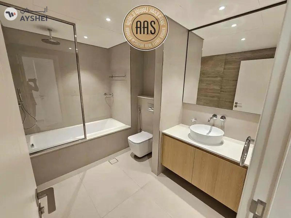 One Month Free | Corner Villa ! Maids + Storage Room ! Luxurious ! Ready to Move ! Closed To Metro -26-26