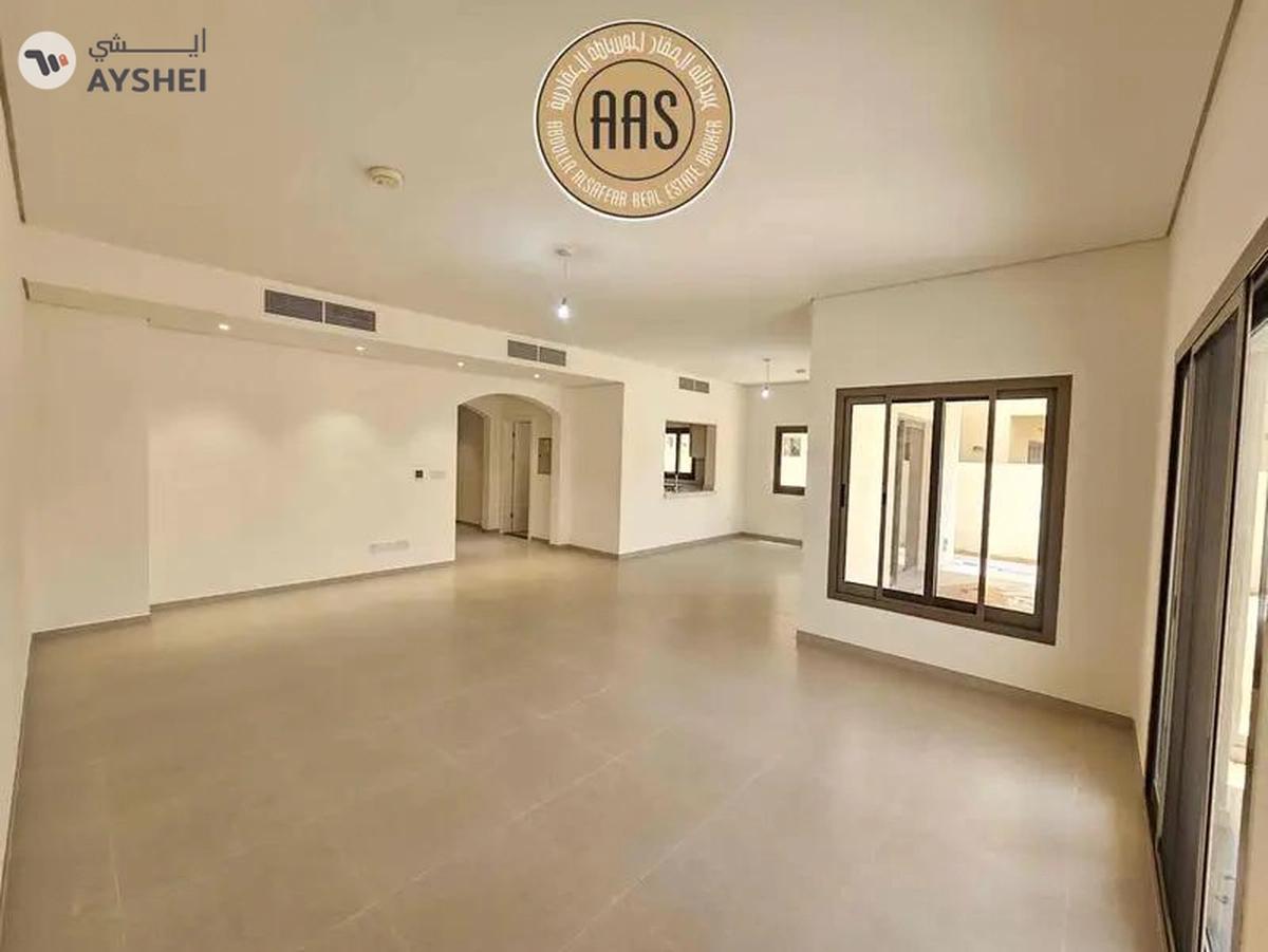 One Month Free | Corner Villa ! Maids + Storage Room ! Luxurious ! Ready to Move ! Closed To Metro -3-3