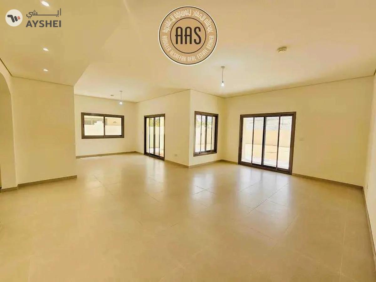 One Month Free | Corner Villa ! Maids + Storage Room ! Luxurious ! Ready to Move ! Closed To Metro -4-4