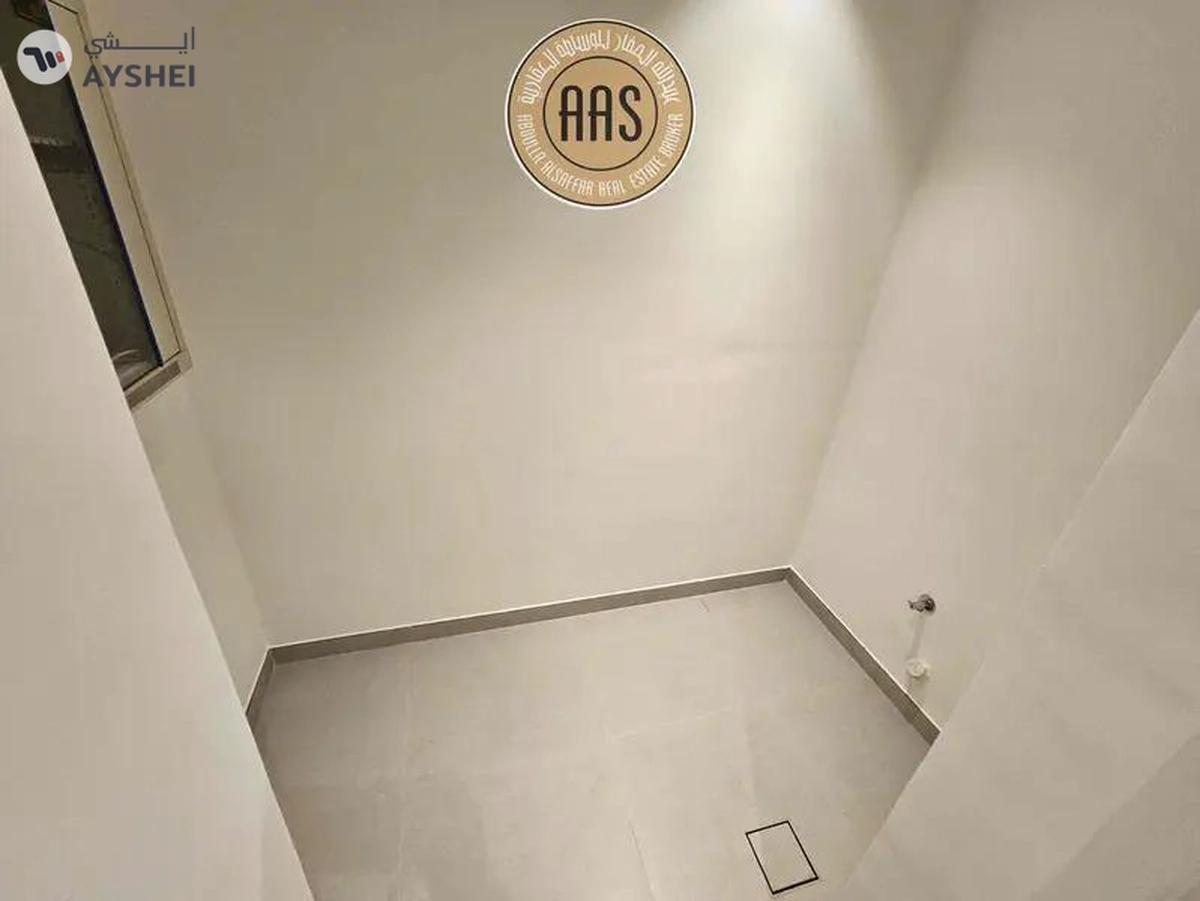 One Month Free | Corner Villa ! Maids + Storage Room ! Luxurious ! Ready to Move ! Closed To Metro -6-6