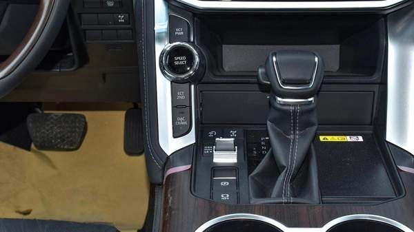 Toyota Land Cruiser Land cruiser VX 4.0L My25 for export