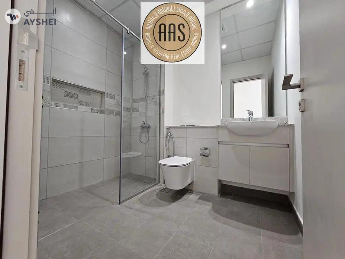 Brand new Chiller Free Studio Apartment Front of Metro Station-8-8