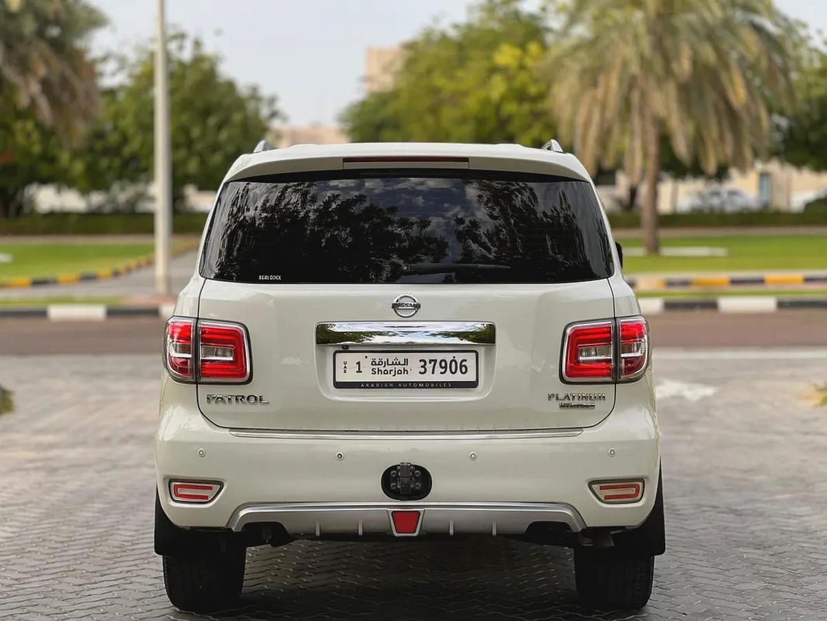 Nissan Patrol LE 2014 GCC Specs - Well Maintained-1-1