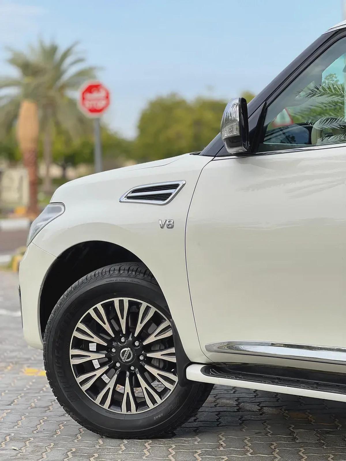 Nissan Patrol LE 2014 GCC Specs - Well Maintained-9-9