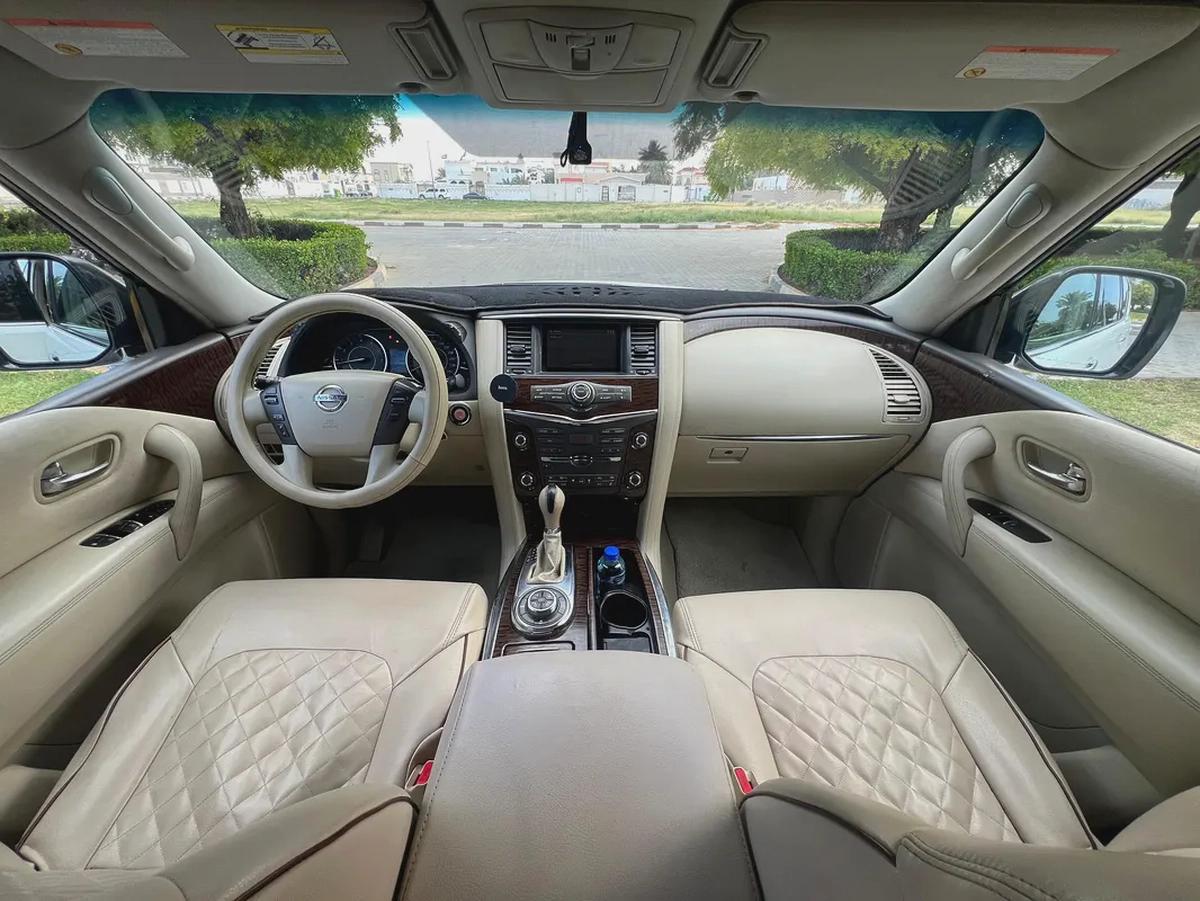 Nissan Patrol LE 2014 GCC Specs - Well Maintained-10-10