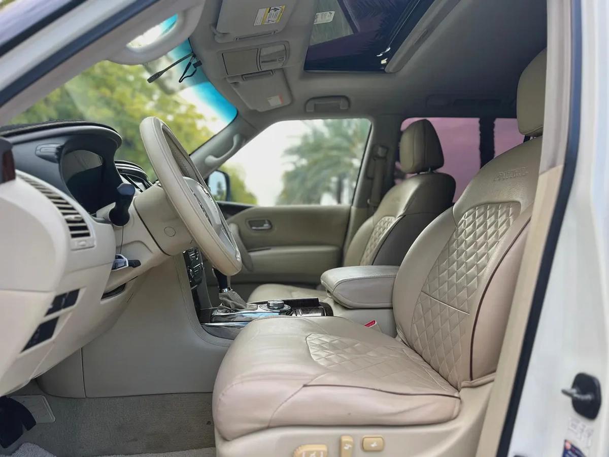 Nissan Patrol LE 2014 GCC Specs - Well Maintained-12-12