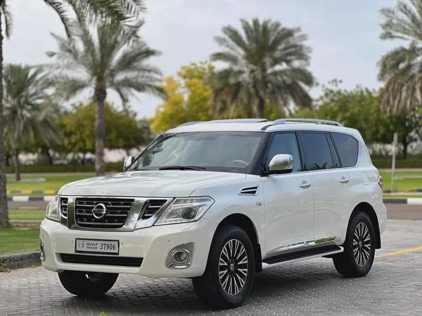 Nissan Patrol LE 2014 GCC Specs - Well Maintained
