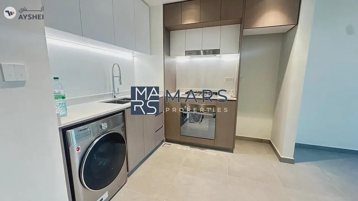 Spacious 1 bedrooms apartment in boulevard 3 aljada sharjah for 55,000 AED-11-11