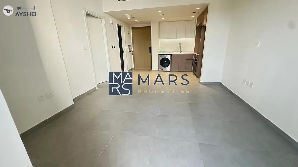 Spacious 1 bedrooms apartment in boulevard 3 aljada sharjah for 55,000 AED-0-landscape