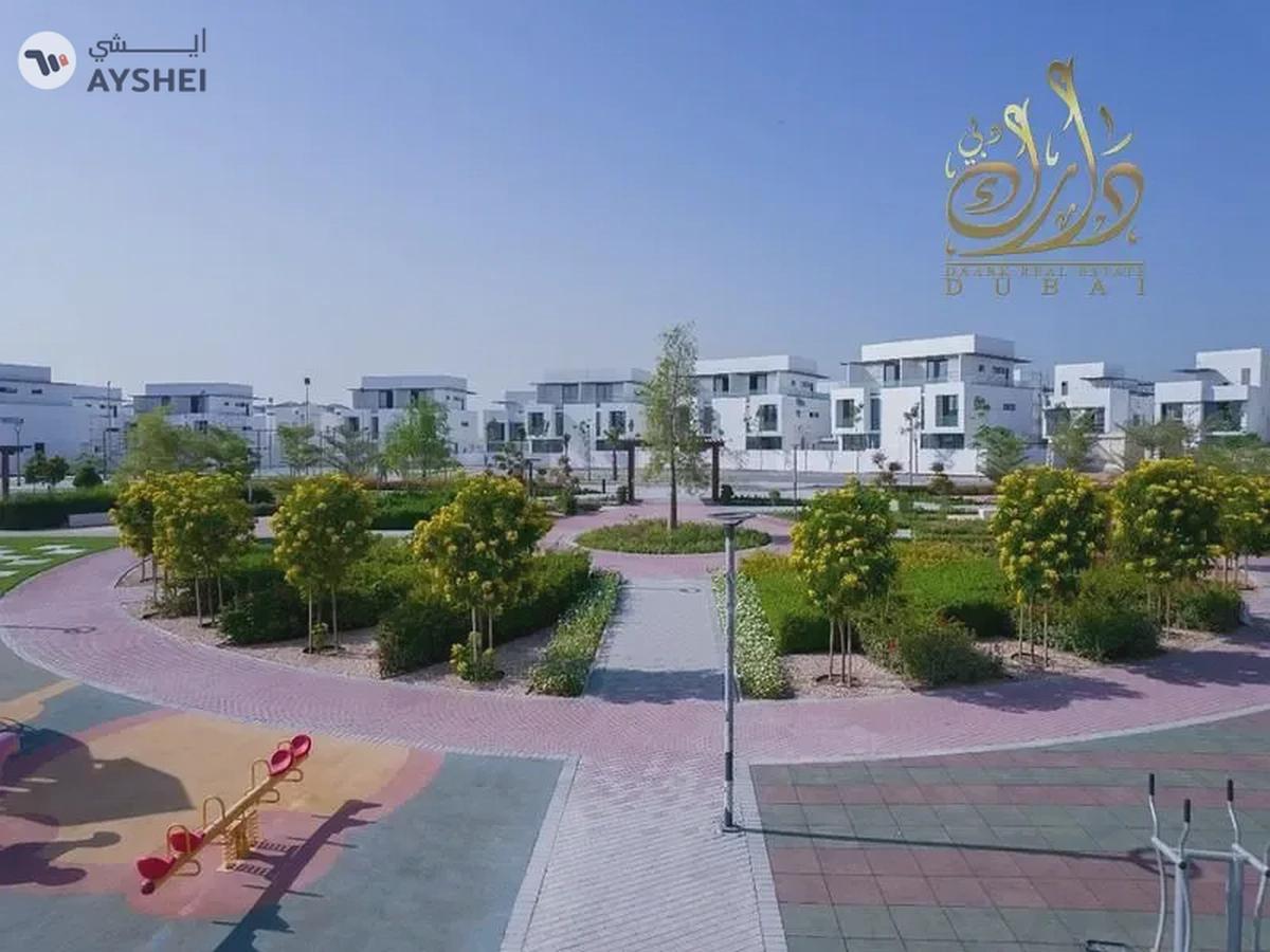 50% SLD discount-Waterfront Villa-Private Pool-Ready to Move in-14-14