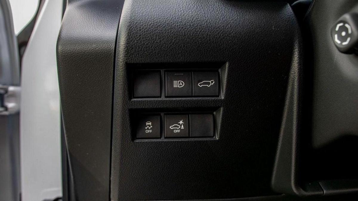 Toyota Land Cruiser LAND CRUISER VXR 3.5-11-11