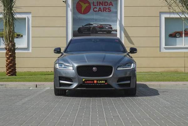Jaguar XF 2020