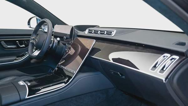 Special Offer | AED 10,271 PM | Up to 3 Years Unlimited Warranty | S63 AMG E Performance