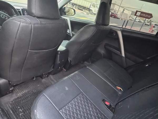 Toyota Rav 4 LE 2018, Canadian Specs - Reliable and Fuel Efficient