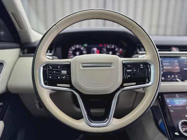 Land Rover Range Rover Velar 2021 GCC specs for 169,000.00 AED