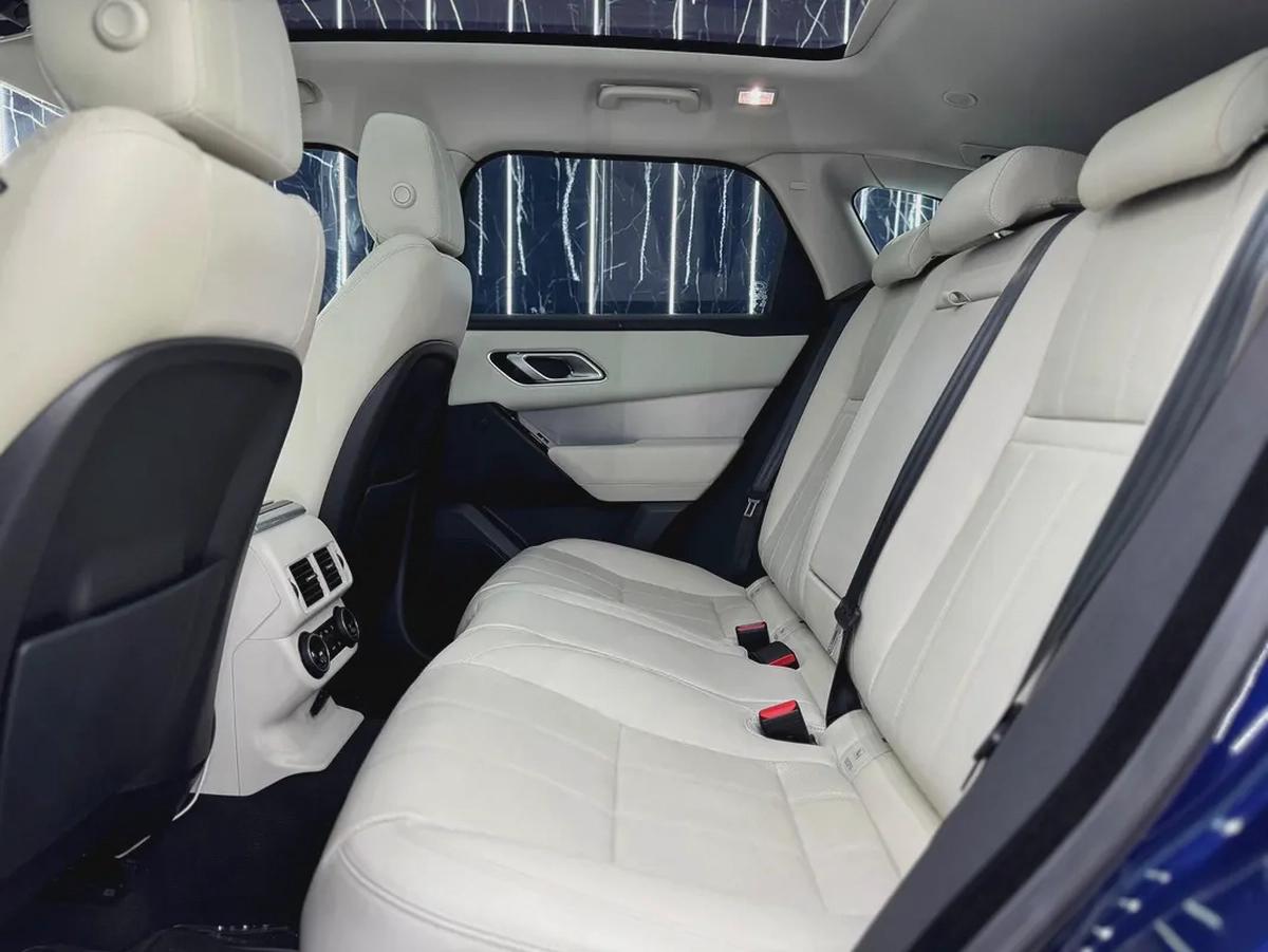 Land Rover Range Rover Velar 2021 GCC specs for 169,000.00 AED-13-13