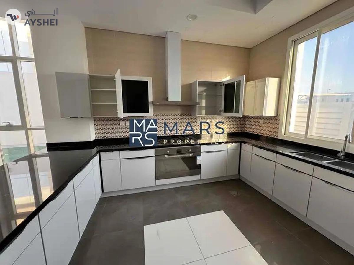 | Luxerious 4 Bedroom Villa | Big Garden | Prime Location |-1-landscape