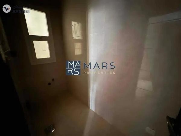 | Luxerious 4 Bedroom Villa | Big Garden | Prime Location |