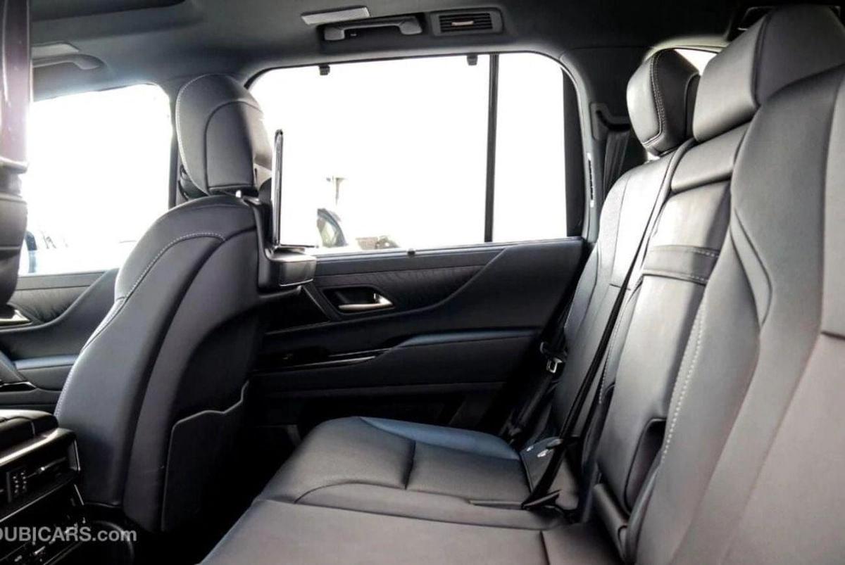 Lexus LX 600 LEXUS LX600 2024-10-10