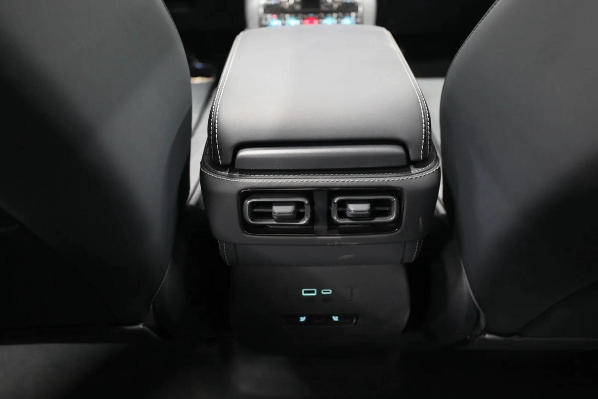 BYD Leopard 5 | Brand New | Under Agancy Warranty 5 Years | AED 2,450 monthly-9-9