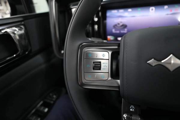 BYD Leopard 5 | Brand New | Under Agancy Warranty 5 Years | AED 2,450 monthly