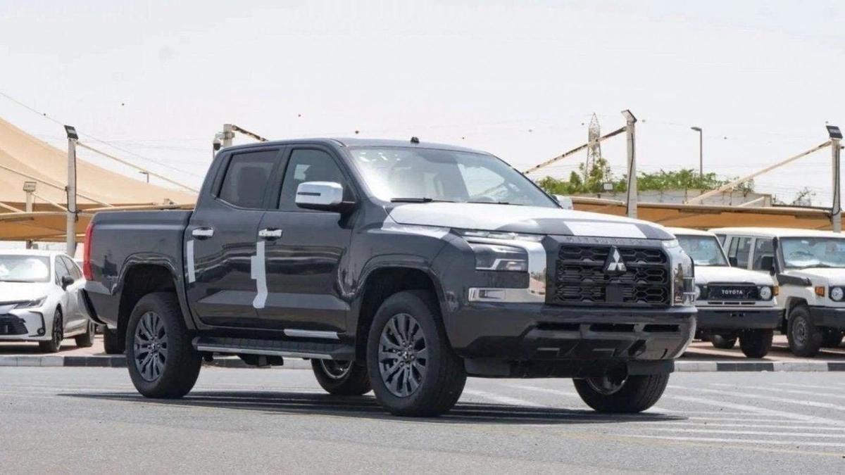 Mitsubishi L200 Mitsubishi L200 SPORTERO 2.4L Diesel Full Option 2024 0KM-1-1