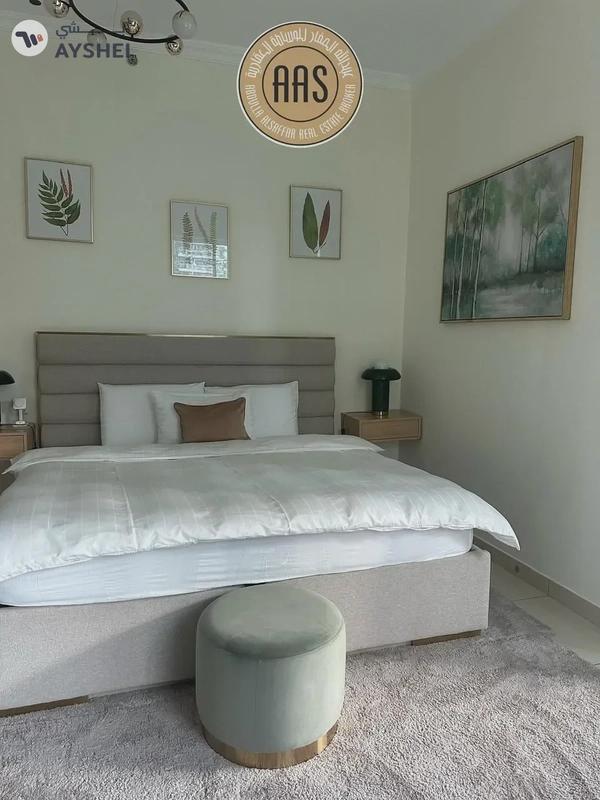 Luxurious Huge// 2bhk Flat //Fully Furnished//Ready To Move